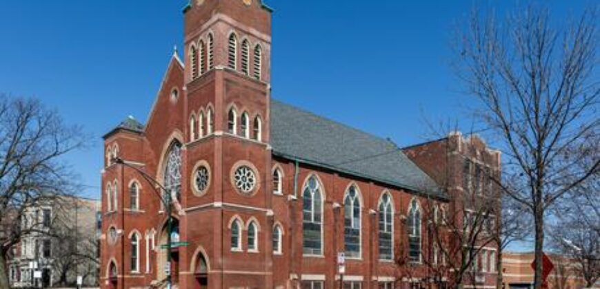 Chicago – 3300 W Pierce Ave