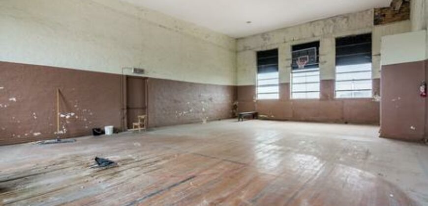 Chicago – 3300 W Pierce Ave