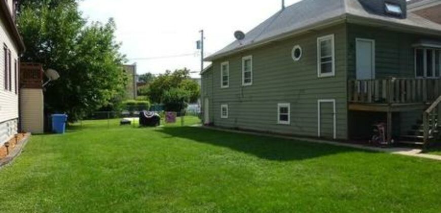 Chicago – 6105 W Giddings St