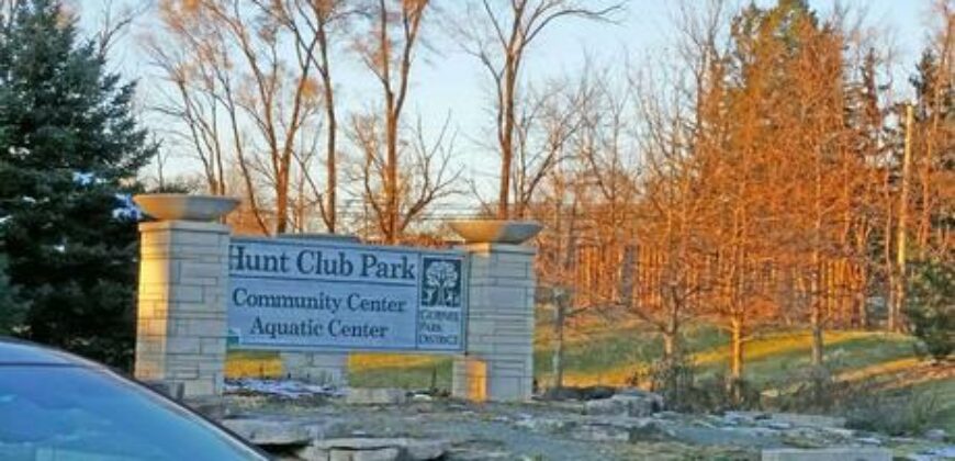Gurnee – 0  Hunt Club Rd