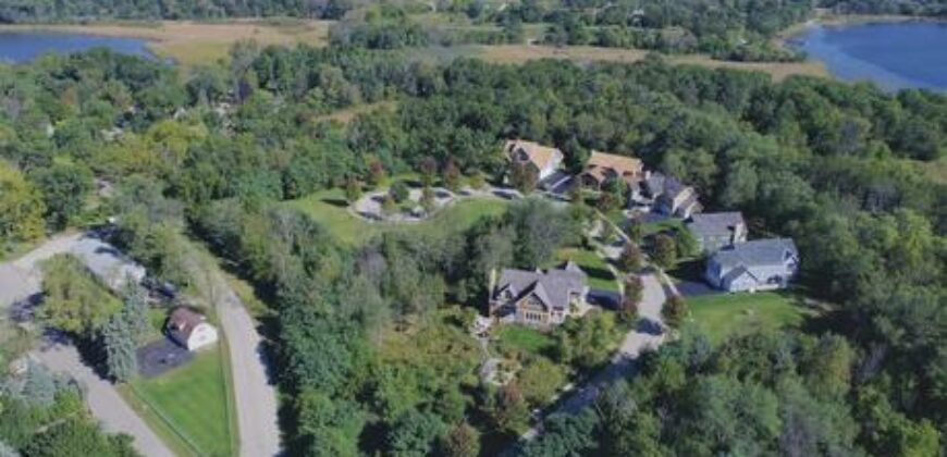 Lindenhurst – 428  Woodland Trl  Lot 11