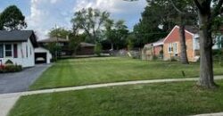 Lombard – 22 W Graham Ave