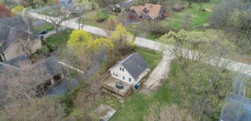 Naperville – 5S057  Karns Rd